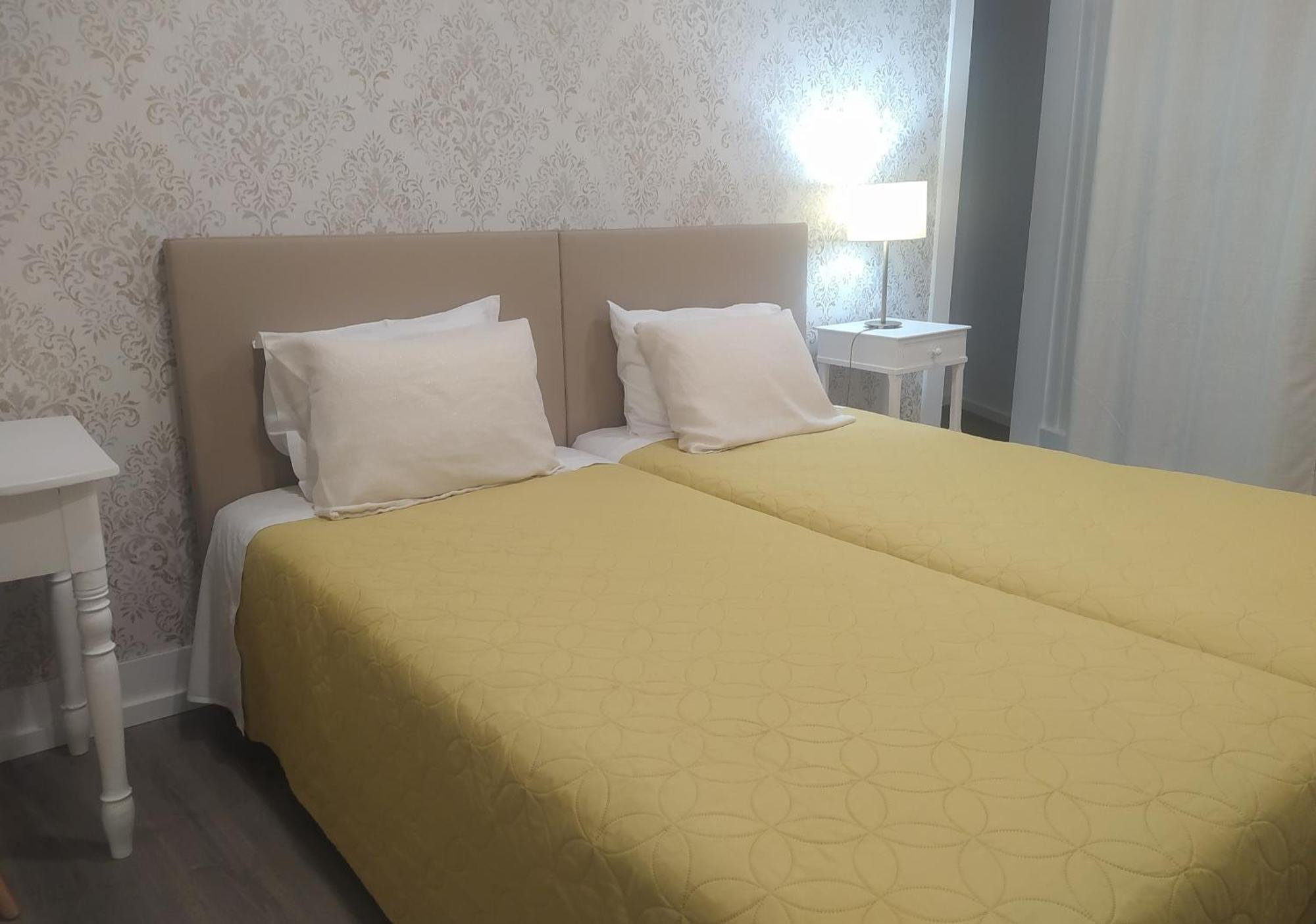 Mondalva Guesthouse Sao Pedro de Alva Экстерьер фото